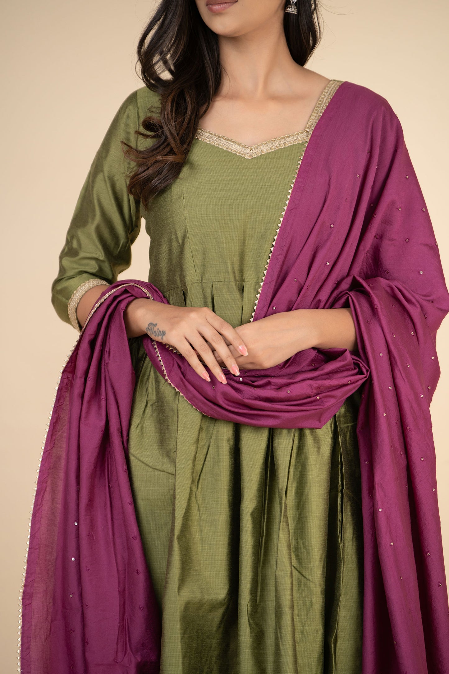 Guldaudi Lace Suit Set