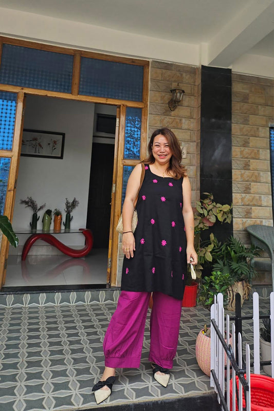 Midnight Bloomie Top