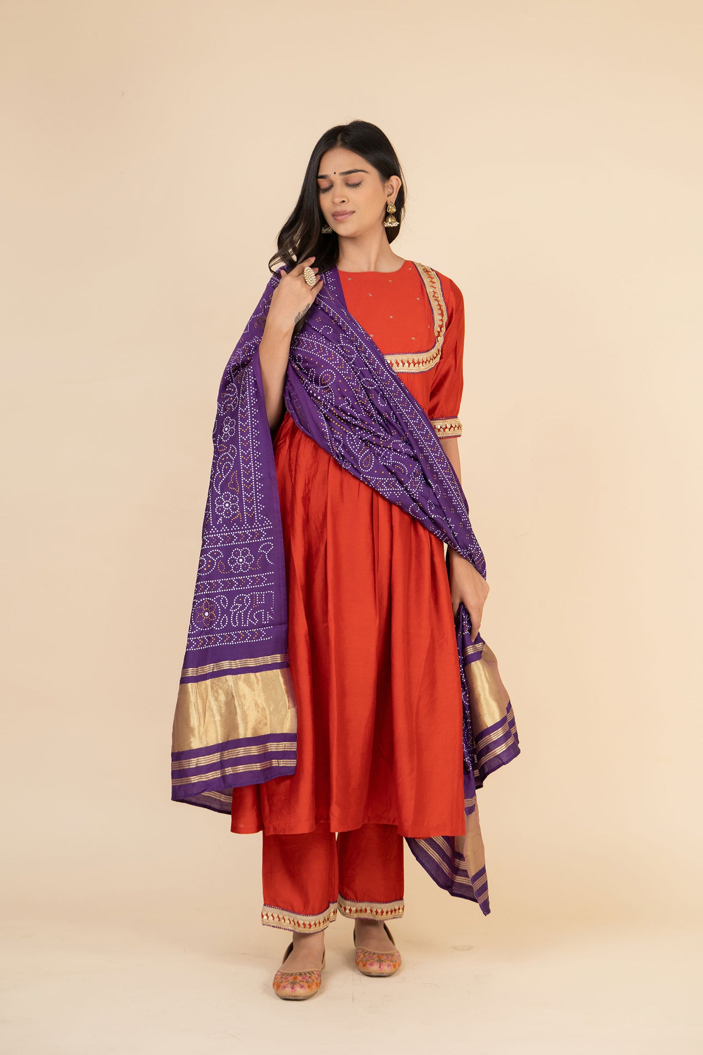 Rakt Lily Lace Suit Set