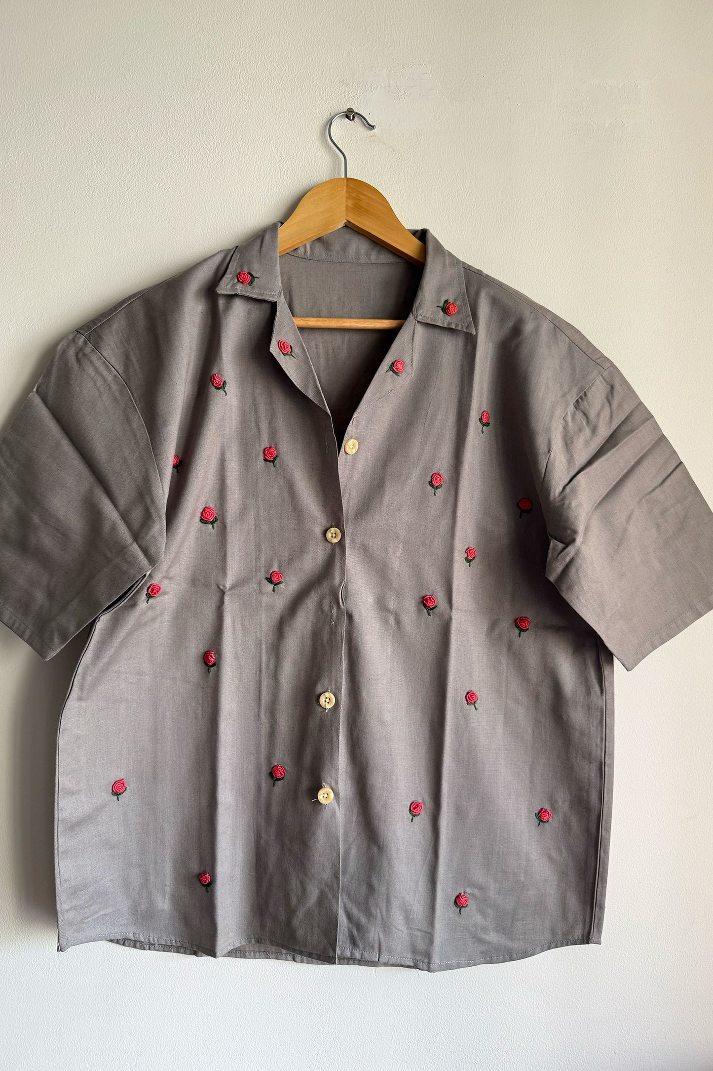 Grey Flora Shirt (Unisex)