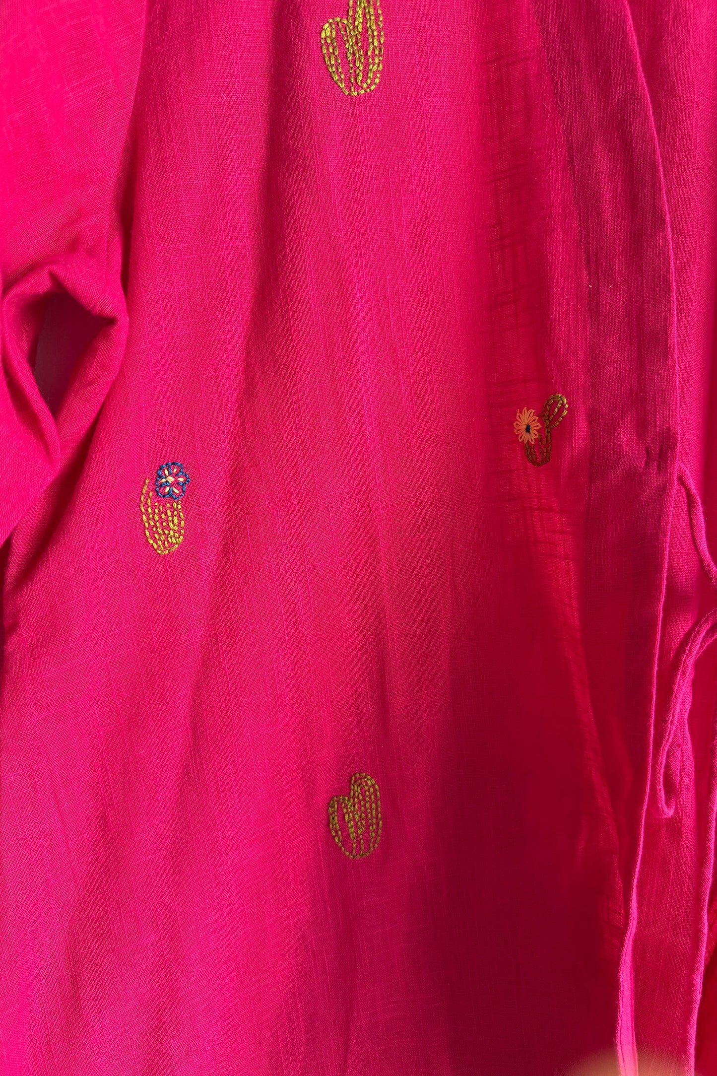 Gulaabo Cactus Shrug