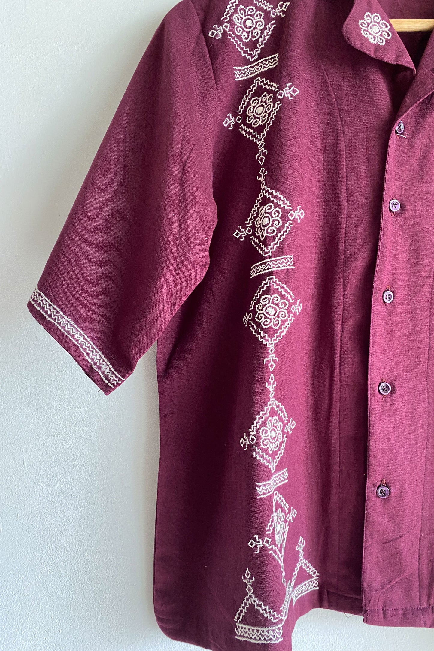 Ziba Kutchi Embroidery Shirt (Unisex)