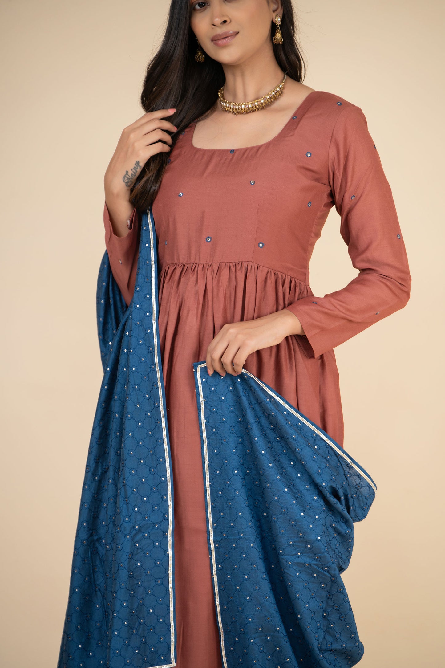 Guletura Embroidered Suit Set