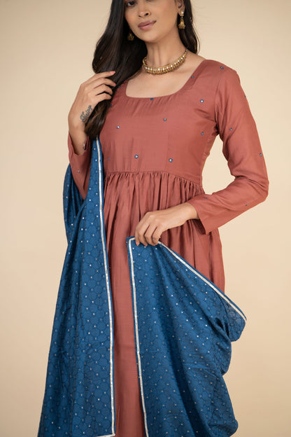 Guletura Embroidered Suit Set