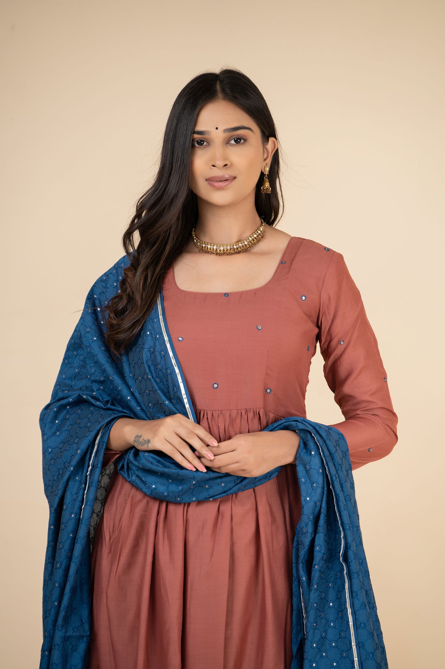 Guletura Embroidered Suit Set
