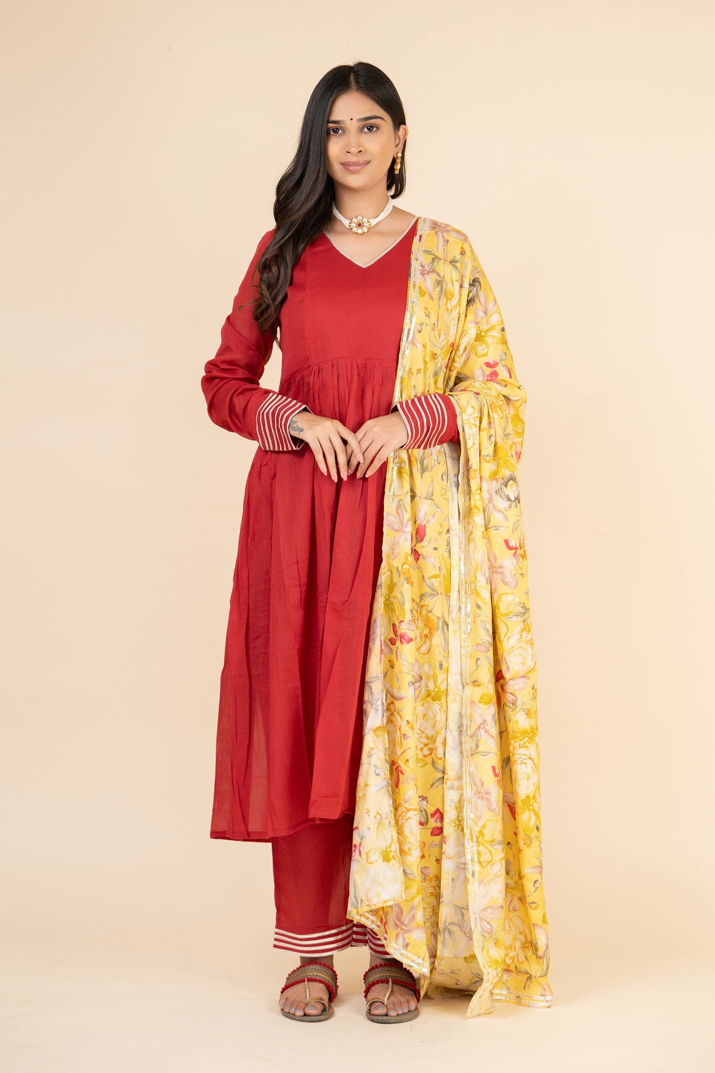 Jaswand Lace Suit Set