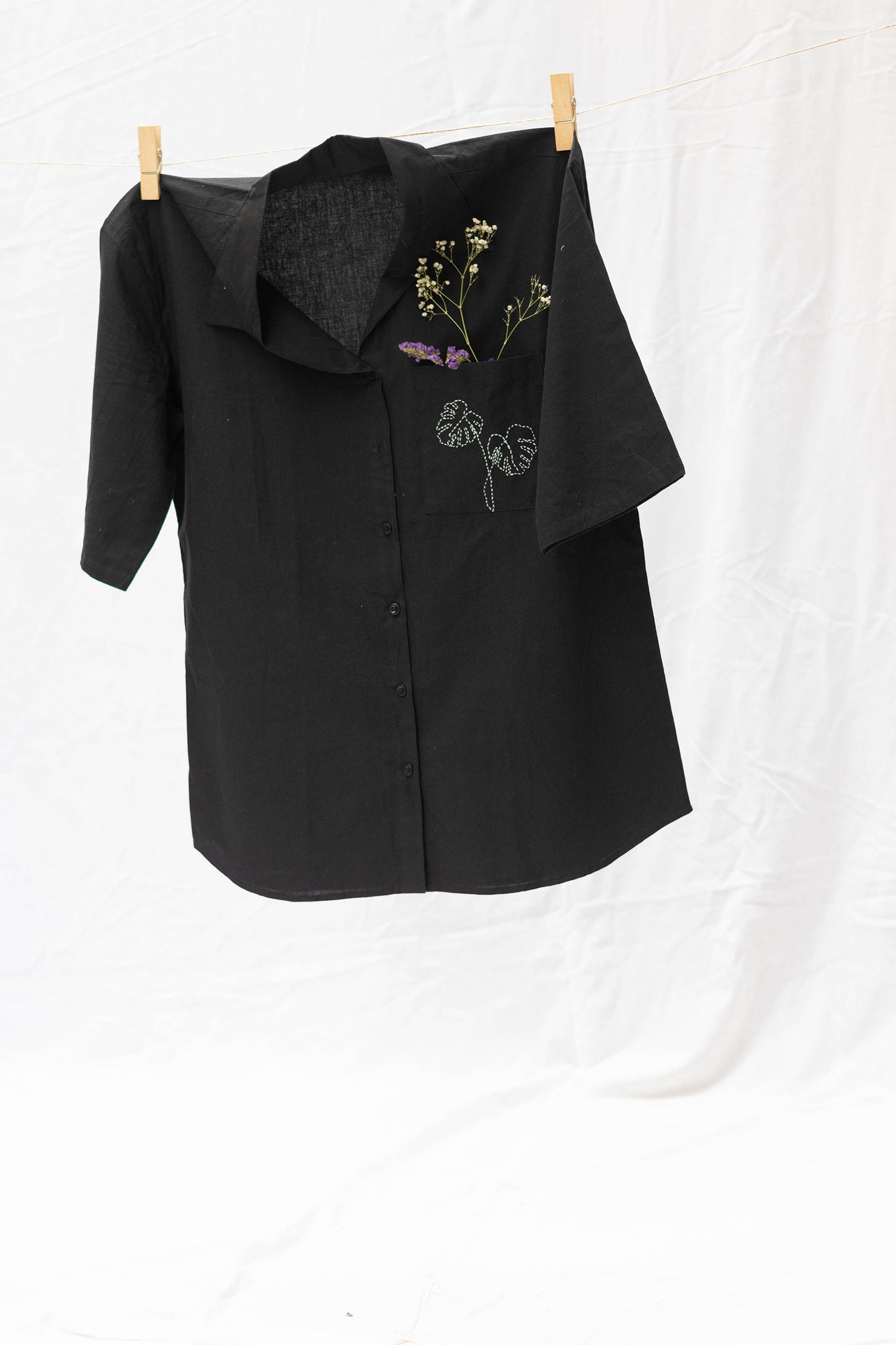 Mono Leaf Shirt (Unisex)