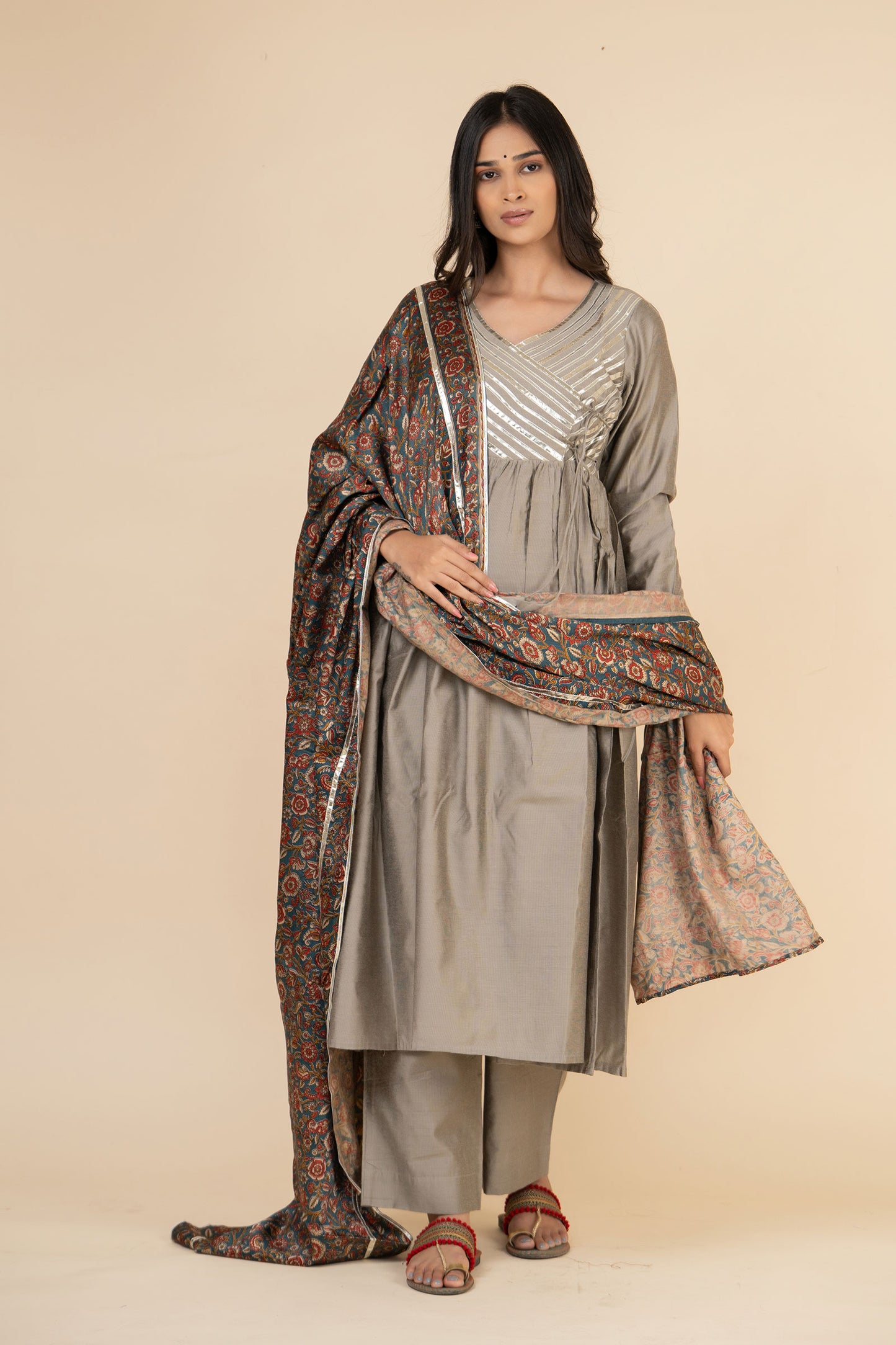 Harsingar Lace Suit Set