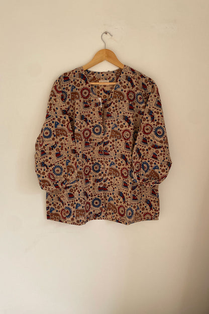 Traditional Elephant Print V-neck Shirt