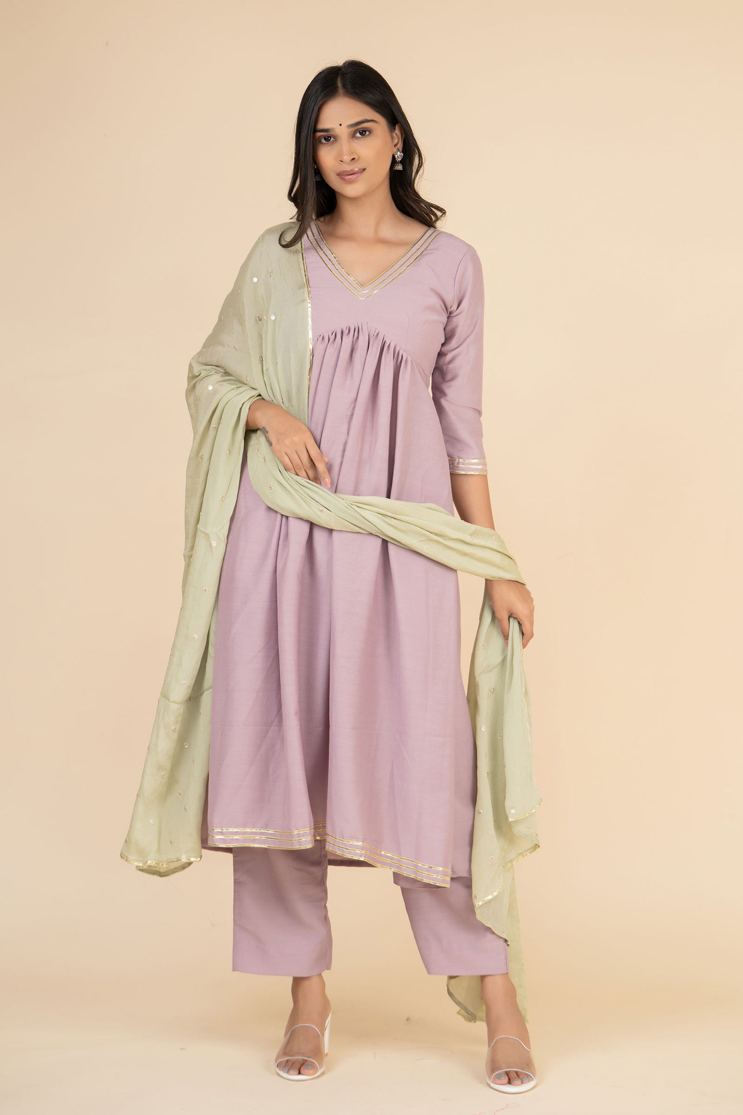 Kumudani Suit Set