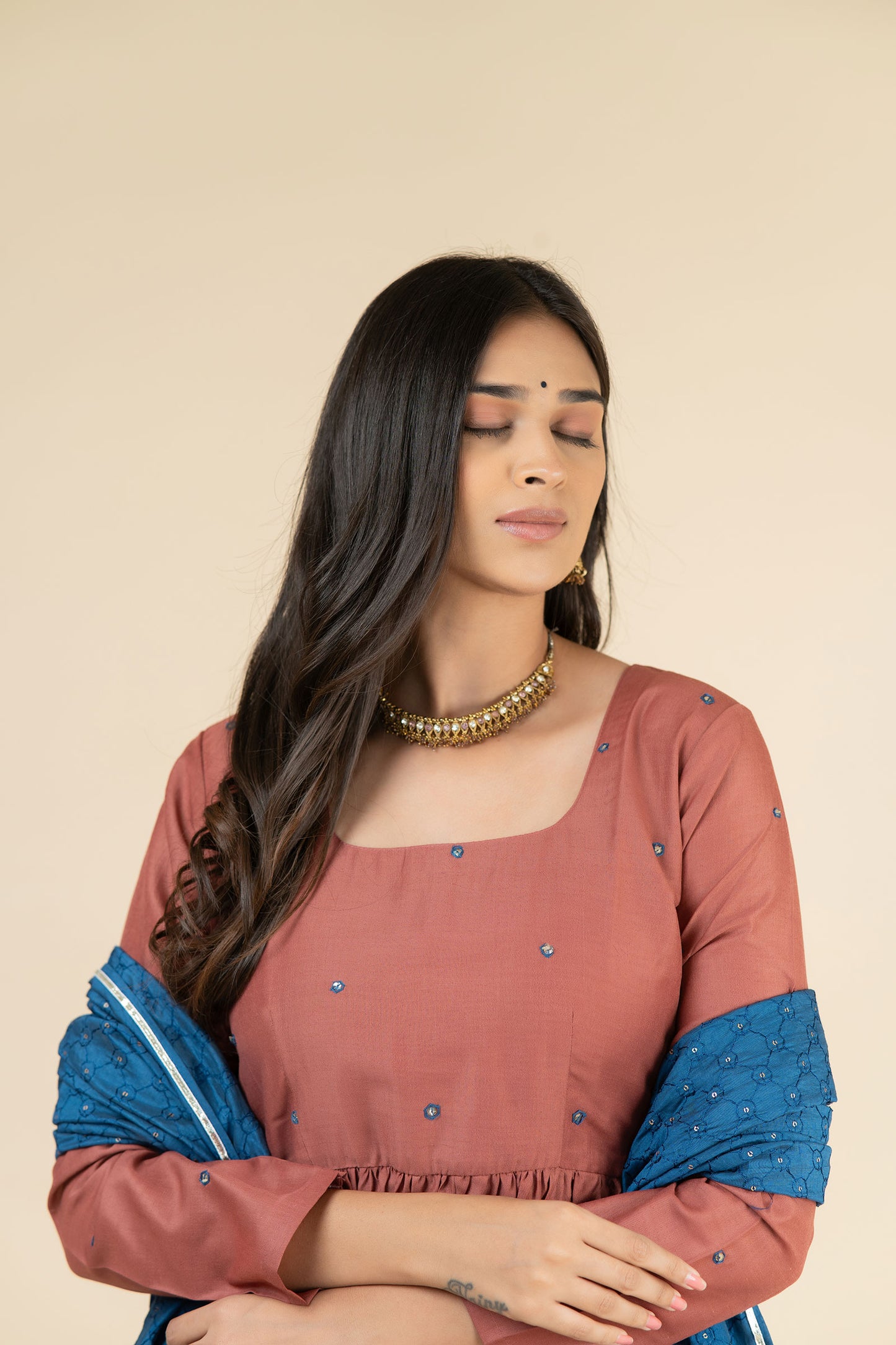 Guletura Embroidered Suit Set
