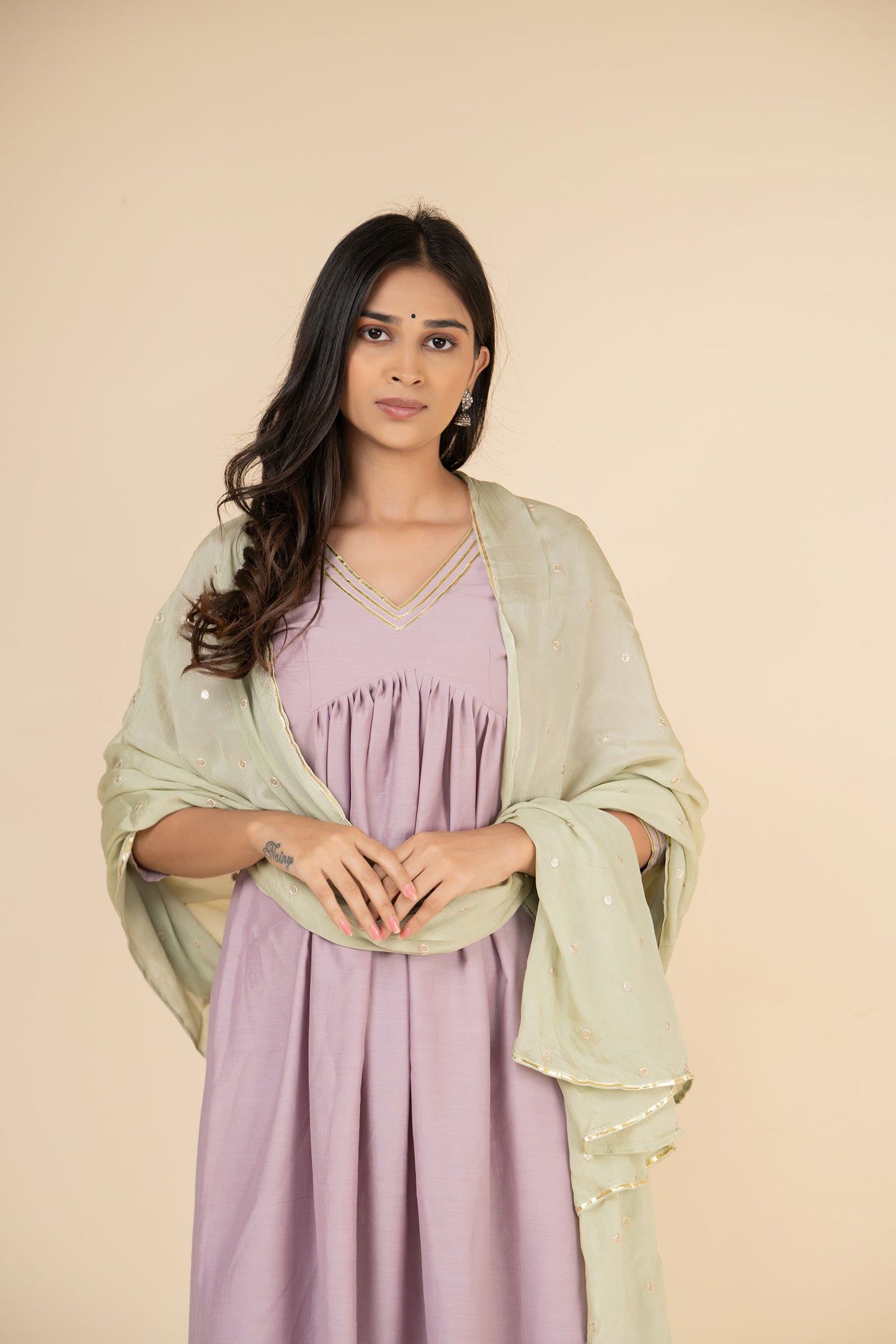Kumudani Suit Set