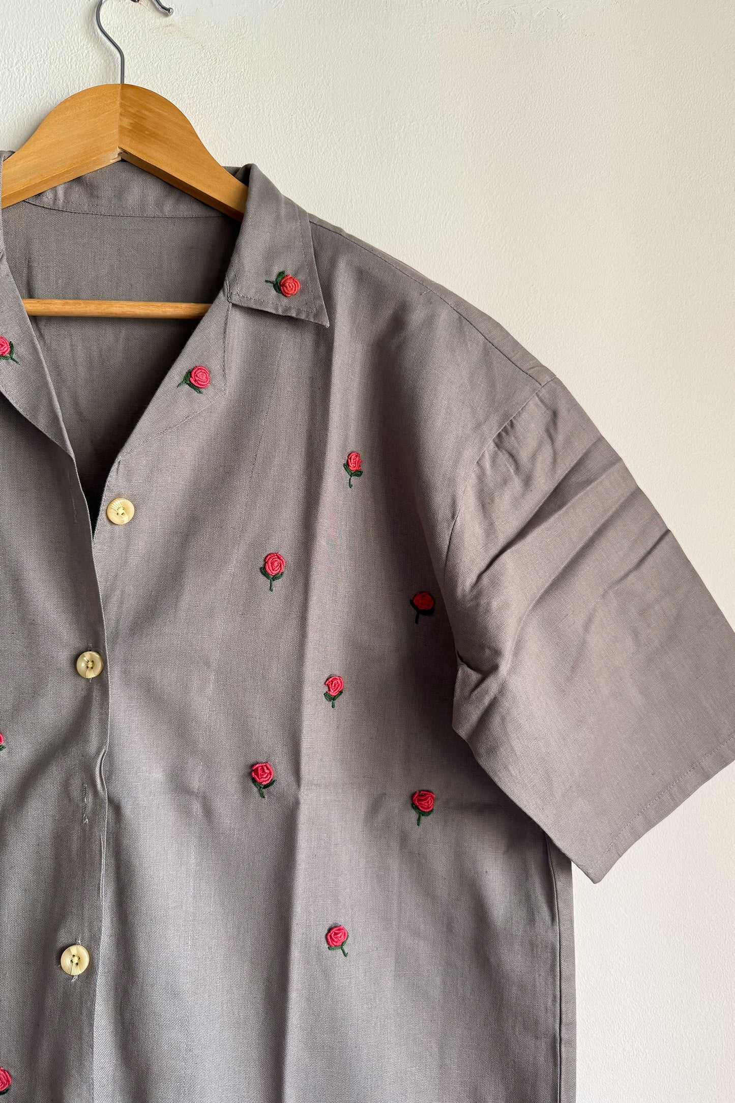 Grey Flora Shirt (Unisex)